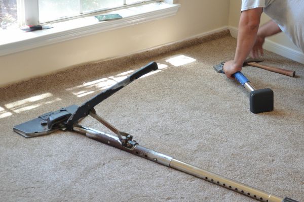 Carpet Laying Service in Redding
